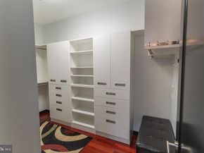 900 20TH Street S, Arlington VA 22202