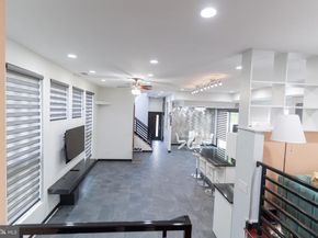 900 20TH Street S, Arlington VA 22202