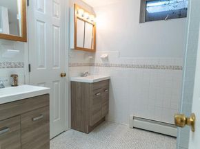 900 20TH Street S, Arlington VA 22202