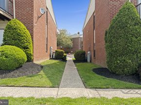 2089 Welsh Road F2, Philadelphia PA 19115