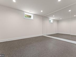 505 Glyndon Street NE, Vienna VA 22180