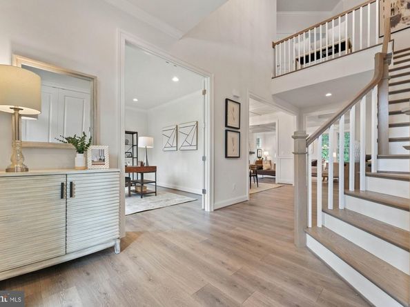 505 Glyndon Street NE, Vienna VA 22180