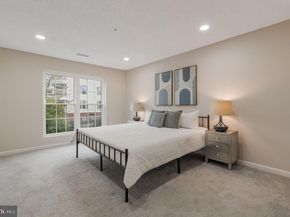 257 S Pickett Street 302, Alexandria VA 22304
