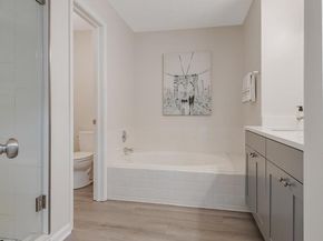 257 S Pickett Street 302, Alexandria VA 22304