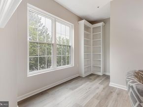 257 S Pickett Street 302, Alexandria VA 22304