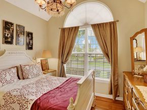 203 Fairway Drive, Warminster PA 18974