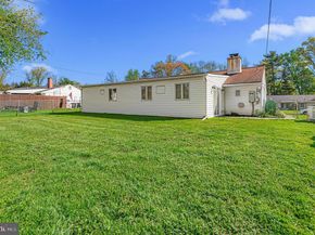 1022 Rozel Avenue, Southampton PA 18966