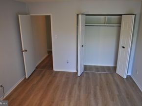 2300 Pimmit Drive 415, Falls Church VA 22043
