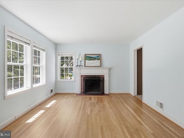 5935 15TH Street N, Arlington VA 22205