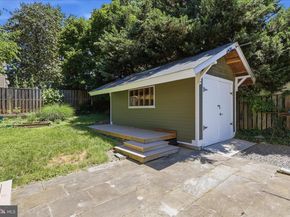 5935 15TH Street N, Arlington VA 22205
