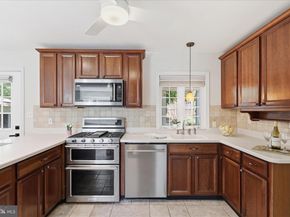 5935 15TH Street N, Arlington VA 22205