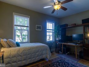 1040 S Cleveland Street, Philadelphia PA 19146