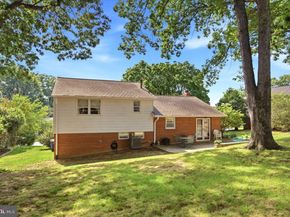 4703 Exeter Street, Annandale VA 22003