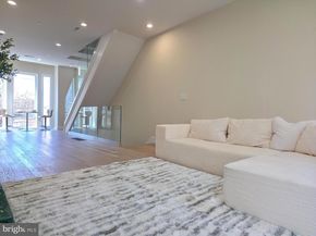 1031 S Fairhill Street, Philadelphia PA 19147