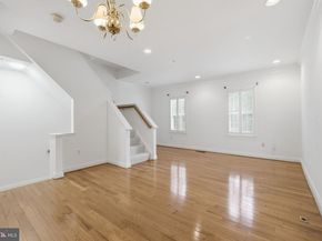 112 Cahill Drive, Alexandria VA 22304