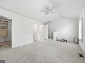112 Cahill Drive, Alexandria VA 22304