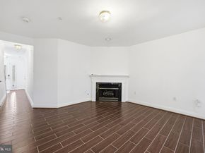 112 Cahill Drive, Alexandria VA 22304