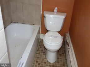 7208 Chestnut Avenue, Elkins Park PA 19027