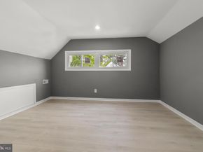 3 Indian Creek Way, Levittown PA 19057