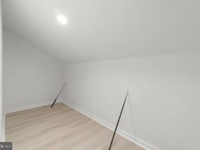 3 Indian Creek Way, Levittown PA 19057