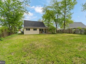 3 Indian Creek Way, Levittown PA 19057