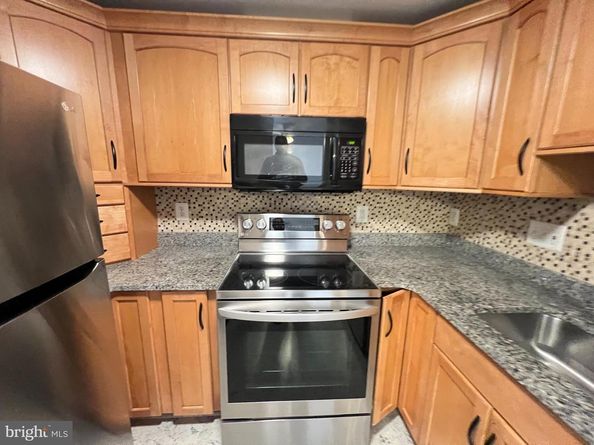 6300 Stevenson Avenue 1113, Alexandria VA 22304
