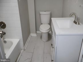 5235 E Roosevelt Boulevard, Philadelphia PA 19124