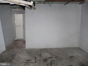 5235 E Roosevelt Boulevard, Philadelphia PA 19124