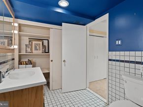 245 S 3rd Street, Philadelphia PA 19106