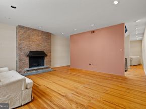 245 S 3rd Street, Philadelphia PA 19106
