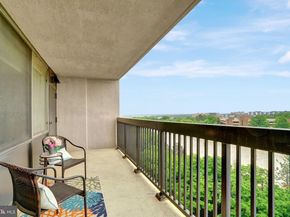 3713 S George Mason Drive 904W, Falls Church VA 22041