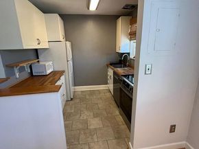1626 W Abingdon Drive W 302, Alexandria VA 22314