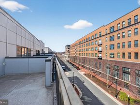 402 Stabler Lane, Alexandria VA 22304