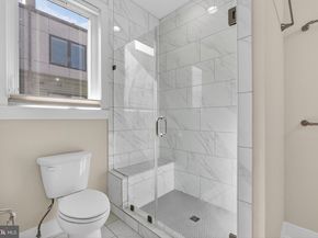 402 Stabler Lane, Alexandria VA 22304