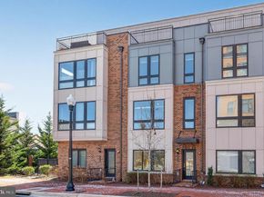 402 Stabler Lane, Alexandria VA 22304