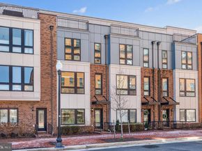 402 Stabler Lane, Alexandria VA 22304