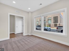 402 Stabler Lane, Alexandria VA 22304