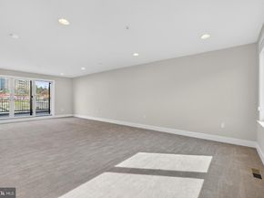 402 Stabler Lane, Alexandria VA 22304
