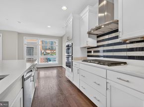 402 Stabler Lane, Alexandria VA 22304