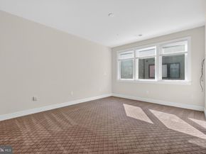402 Stabler Lane, Alexandria VA 22304