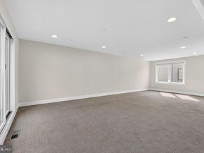 402 Stabler Lane, Alexandria VA 22304
