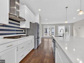 402 Stabler Lane, Alexandria VA 22304