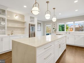 816 S Pitt Street, Alexandria VA 22314