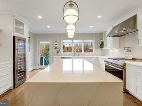 816 S Pitt Street, Alexandria VA 22314