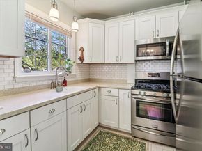 1144 Valley Drive, Alexandria VA 22302