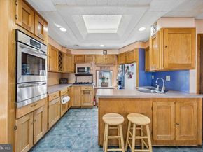 620 Gilbert Road, Ridley Park PA 19078