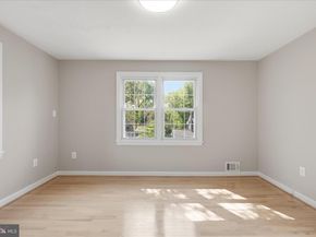 5537 10TH Street N, Arlington VA 22205