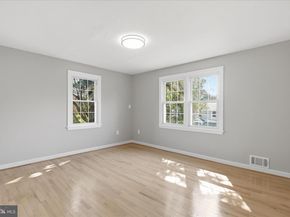 5537 10TH Street N, Arlington VA 22205