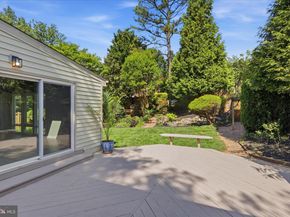 5537 10TH Street N, Arlington VA 22205