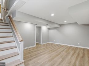 5537 10TH Street N, Arlington VA 22205